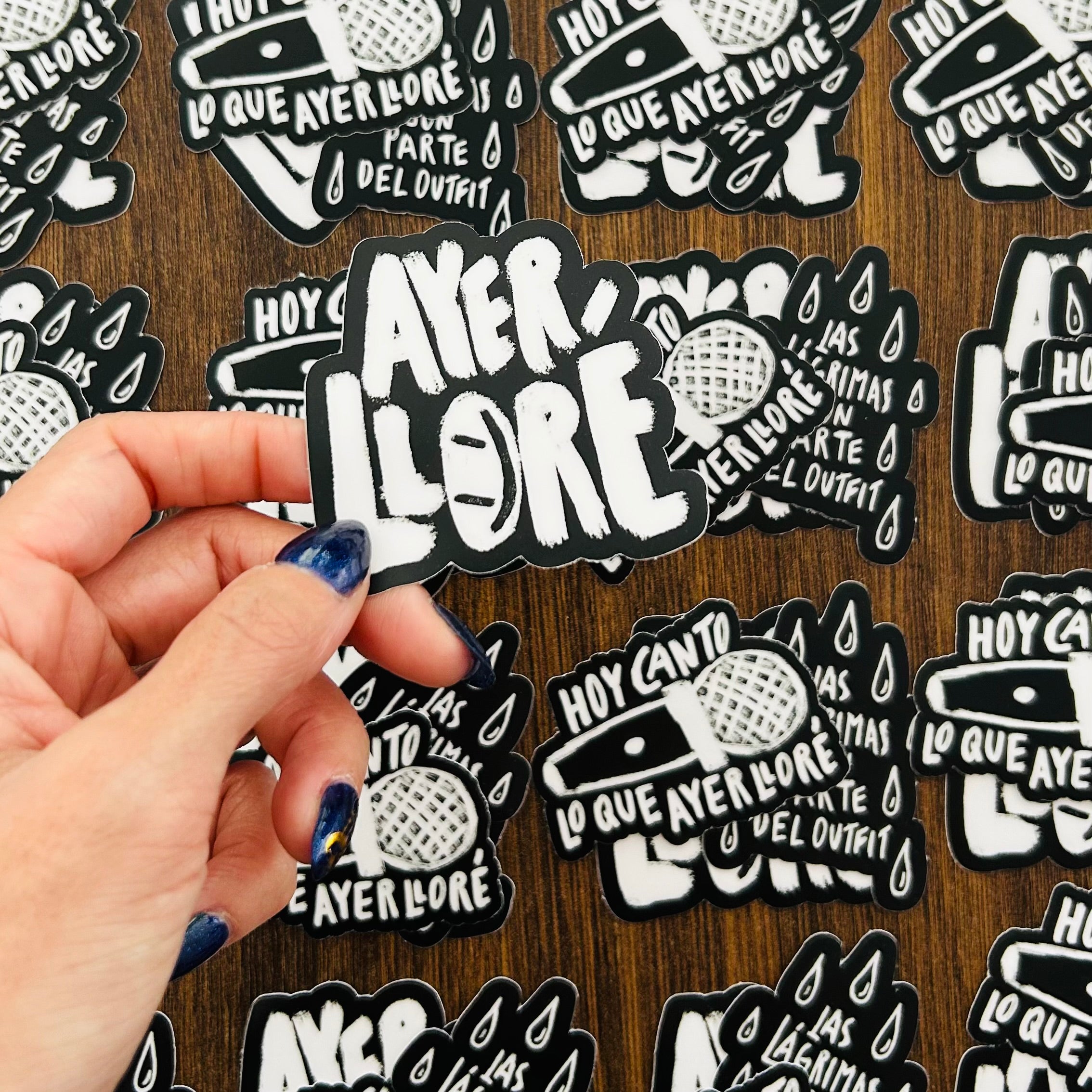 AYER LLORÉ STICKER PACK