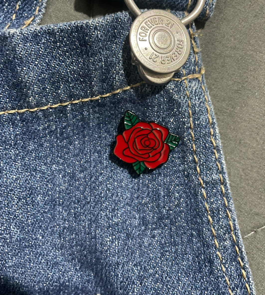 ROSA ENAMEL PIN