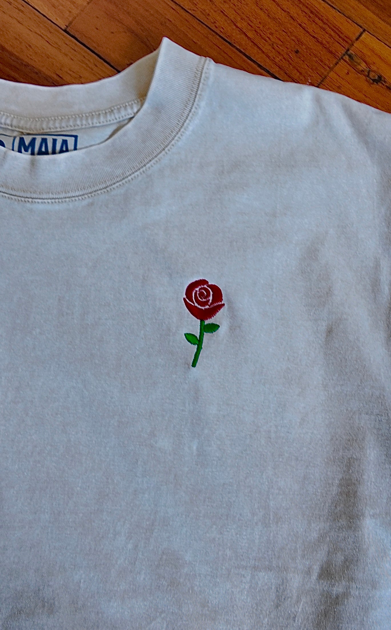 ROSE TEE