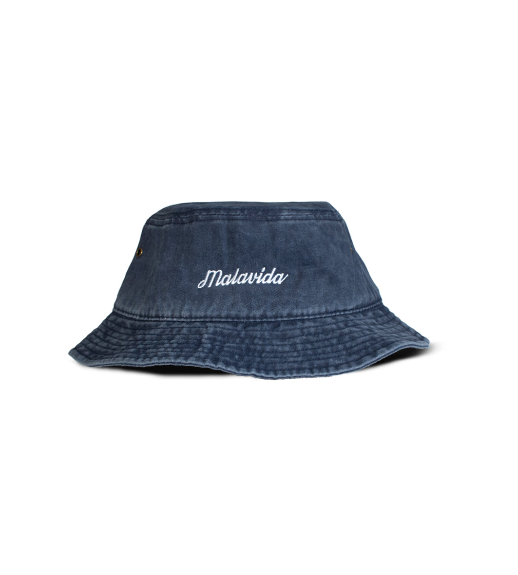 SIGNATURE BUCKET HAT