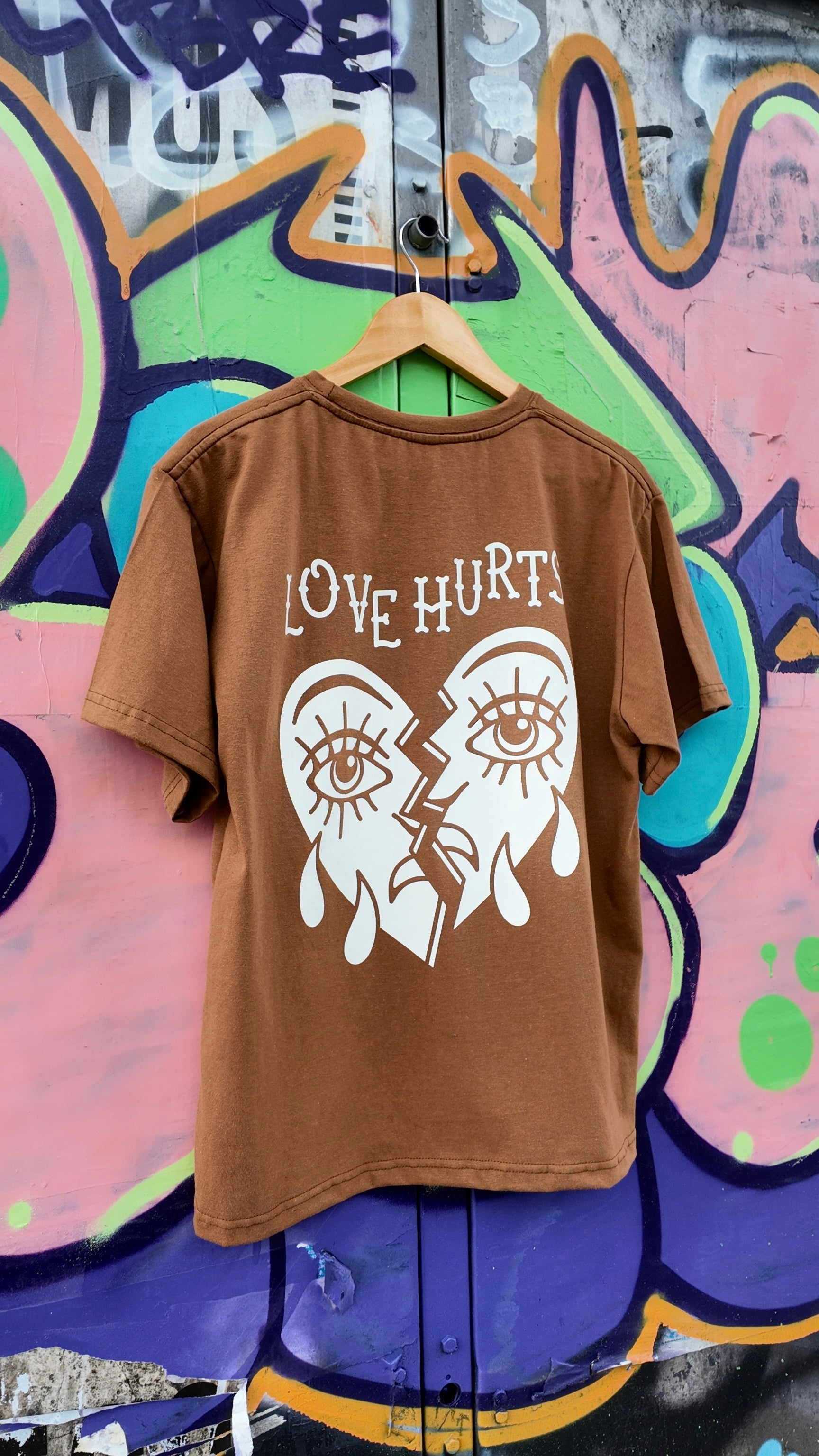 LOVE HURTS TEE